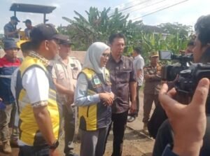Wakil Gubernur Bersama Anggota DPRD Provinsi Lampung 